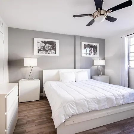 Ferienwohnung Collins Chic Miami Beach Exterior foto
