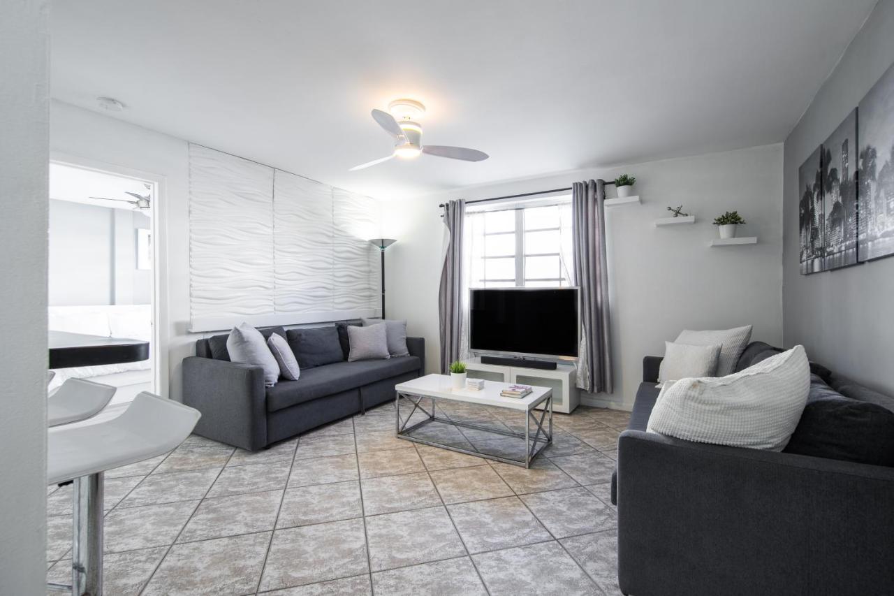 Apartamento Collins Chic *