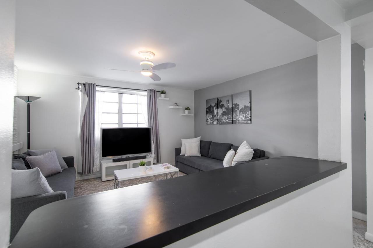 Apartamento Collins Chic